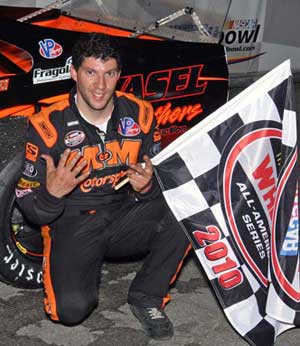Keith Rocco wins 2010 NASCAR Whelen All American National Championship using Bassett 15x15 Armor Edge Wide-5 Wheels.
